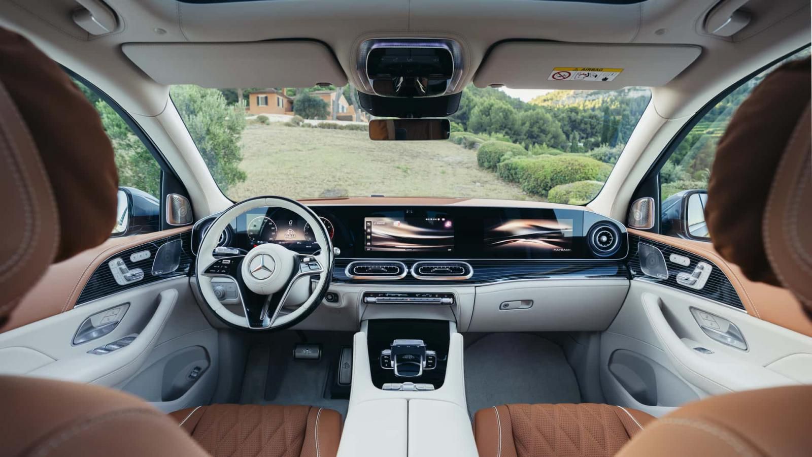 Επίσημη πρεμιέρα για την ανανεωμένη Mercedes-Maybach GLS 